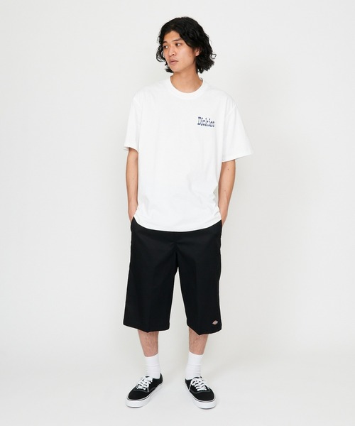 Dickies(ディッキーズ)の「Dickies/ディッキーズ ヴィンテージプリント ホースシューロゴ Tシャツ(Tシャツ/カットソー・メンズ・ホワイト/ブラック・MEDIUM/LARGE/X-LARGE)」の13枚目の写真