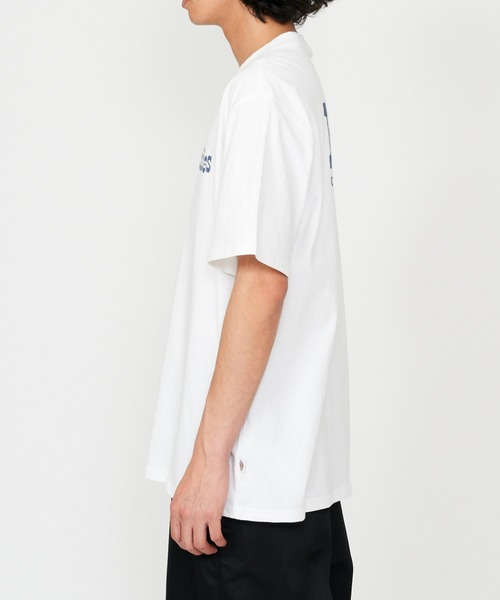 Dickies(ディッキーズ)の「Dickies/ディッキーズ ヴィンテージプリント ホースシューロゴ Tシャツ(Tシャツ/カットソー・メンズ・ホワイト/ブラック・MEDIUM/LARGE/X-LARGE)」の15枚目の写真