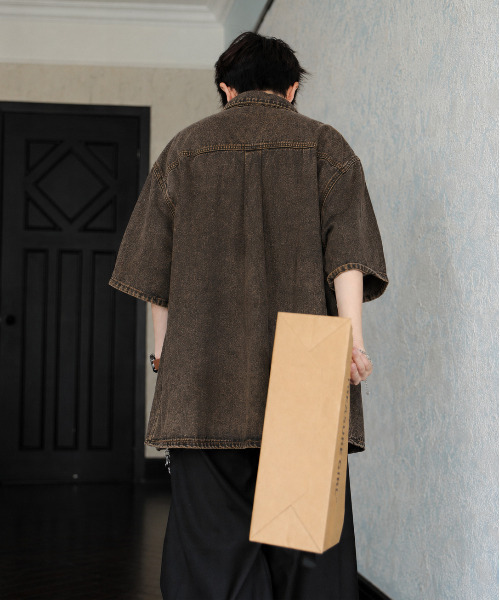 neos(ネオス)の「【neos】ピグメント加工 ダメージ デニムシャツ 半袖 メンズ レディース ビッグシルエット オーバーサイズ ヴィンテージライク ケミカルウォッシュ(シャツ/ブラウス・メンズ・パープル/ブラウン/ブラック/ブルー・X-LARGE/LARGE/MEDIUM)」の20枚目の写真