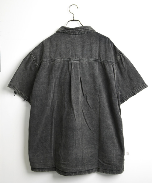 neos(ネオス)の「【neos】ピグメント加工 ダメージ デニムシャツ 半袖 メンズ レディース ビッグシルエット オーバーサイズ ヴィンテージライク ケミカルウォッシュ(シャツ/ブラウス・メンズ・パープル/ブラウン/ブラック/ブルー・X-LARGE/LARGE/MEDIUM)」の12枚目の写真