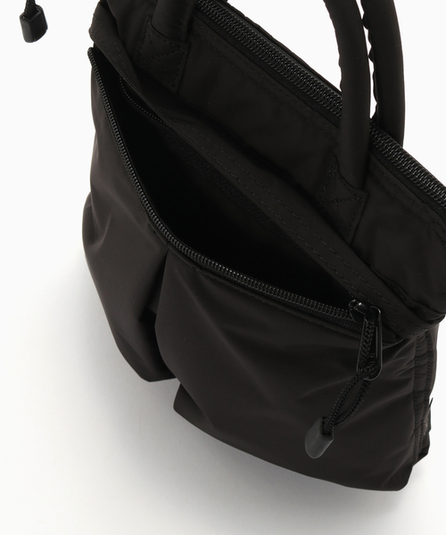 SML(エスエムエル)の「SML / エスエムエル HELMET BAG SS(ショルダーバッグ・メンズ・ブラック/レッド/ピンク/ブルー/イエロー・FREE)」の11枚目の写真