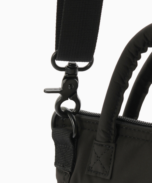 SML(エスエムエル)の「SML / エスエムエル HELMET BAG SS(ショルダーバッグ・メンズ・ブラック/レッド/ピンク/ブルー/イエロー・FREE)」の15枚目の写真