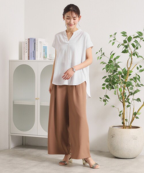 ITS'DEMO（イッツデモ）の「【接触冷感】バックギャザーブラウス（シャツ/ブラウス・レディース・ホワイト系3/サックスブルー/グリーン系/ブラック系・00）」の14枚目の写真