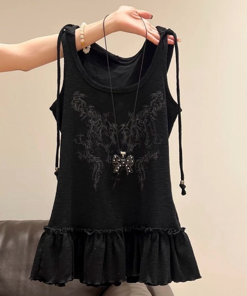 AVYL（アヴィル）の「裾フリルデザインフード付きグラフィックタンクトップ（Tシャツ/カットソー・レディース・ホワイト/ブラック・M）」の16枚目の写真