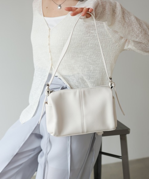 Bab(バブ)の「ミニドラムショルダーバッグ(ショルダーバッグ・レディース・アイボリー/ブラック/ライトブルー・ONESIZE)」の7枚目の写真