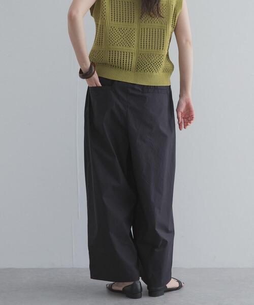 URBAN RESEARCH DOORS(アーバンリサーチドアーズ)の「ギャザーボリュームパンツ(その他パンツ・レディース・ホワイト系その他/ベージュ系その他/スミクロ・FREE)」の6枚目の写真