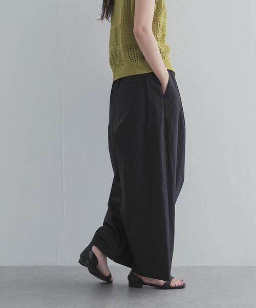 URBAN RESEARCH DOORS(アーバンリサーチドアーズ)の「ギャザーボリュームパンツ(その他パンツ・レディース・ホワイト系その他/ベージュ系その他/スミクロ・FREE)」の7枚目の写真