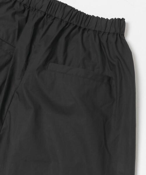 URBAN RESEARCH DOORS(アーバンリサーチドアーズ)の「ギャザーボリュームパンツ(その他パンツ・レディース・ホワイト系その他/ベージュ系その他/スミクロ・FREE)」の15枚目の写真
