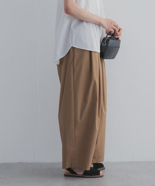 URBAN RESEARCH DOORS(アーバンリサーチドアーズ)の「ギャザーボリュームパンツ(その他パンツ・レディース・ホワイト系その他/ベージュ系その他/スミクロ・FREE)」の19枚目の写真