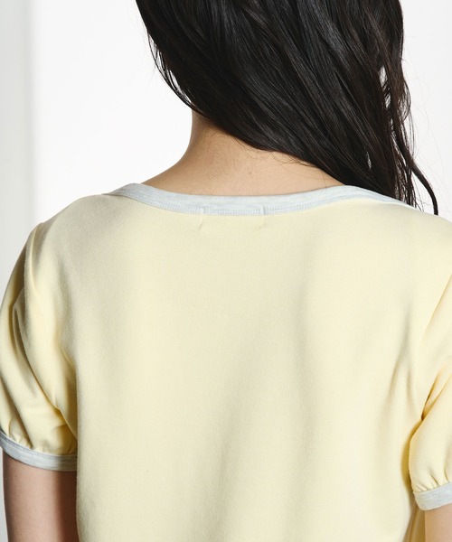 ROSE BUD(ローズバッド)の「RAGLAN PIPING TEE(Tシャツ/カットソー・レディース・ブラウン/ライトイエロー・ONE SIZE)」の11枚目の写真