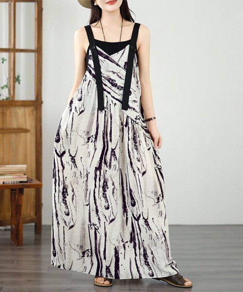 ONEP STAR（ワンピスター）の「総柄キャミロングワンピース（ワンピース・レディース・ローズ/アイボリー・X-LARGE/LARGE/MEDIUM）」の16枚目の写真