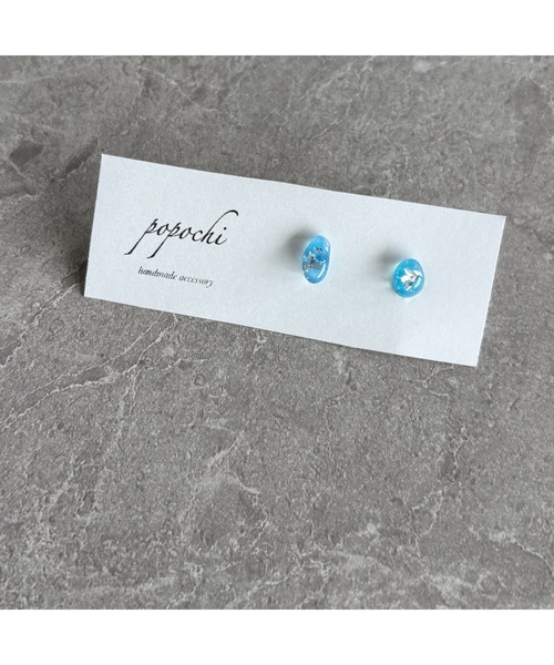 tone（トーン）の「【popochi】小粒 ネオンカラー カラフル ピアス｜ポップ アクセサリー 夏 (MA)（ピアス（両耳用）・レディース・イエロー/パープル/グリーン/ブルー/ピンク・FREE）」の3枚目の写真