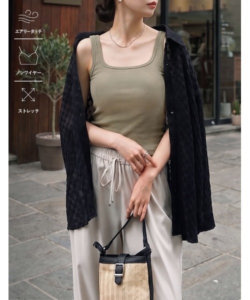 Re:EDIT（リエディ）の「[カップ付き/ノンワイヤー/ストレッチ/エアリータッチ]Libre Beauty Bra Top スクエアネックリブタンクトップ（タンクトップ・レディース・ネイビー/カーキ/ホワイト/グレー/ブラック・MEDIUM/LARGE）」の5枚目の写真
