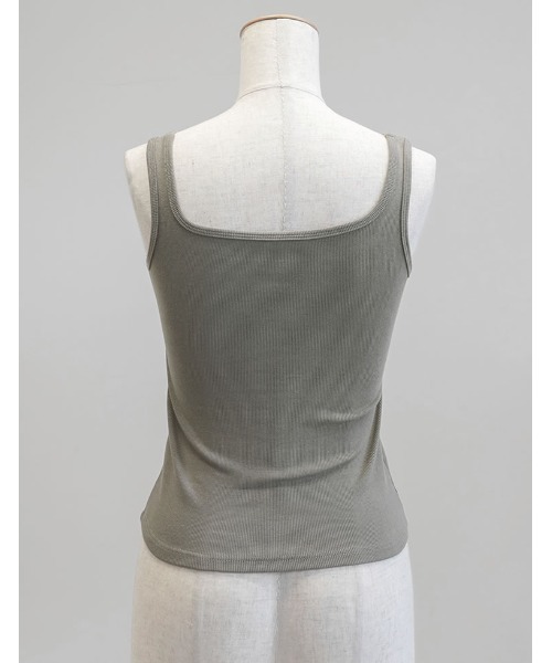 Re:EDIT（リエディ）の「[カップ付き/ノンワイヤー/ストレッチ/エアリータッチ]Libre Beauty Bra Top スクエアネックリブタンクトップ（タンクトップ・レディース・ネイビー/カーキ/ホワイト/グレー/ブラック・MEDIUM/LARGE）」の7枚目の写真