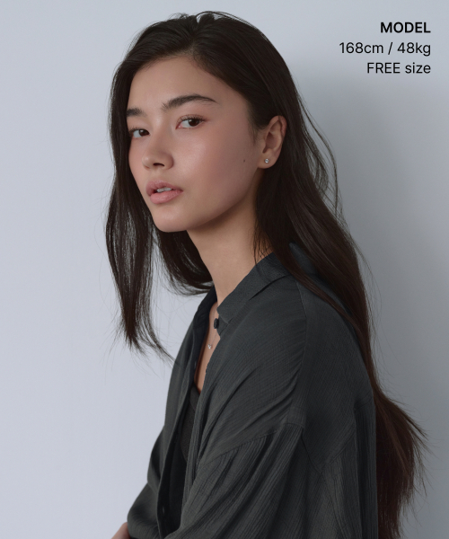 MUSINSA STANDARD WOMAN（ムシンサスタンダードウーマン）の「ウィメンズモイサナイトイヤリング_4mm [シルバー]（ピアス（両耳用）・レディース・その他・FREE）」の7枚目の写真
