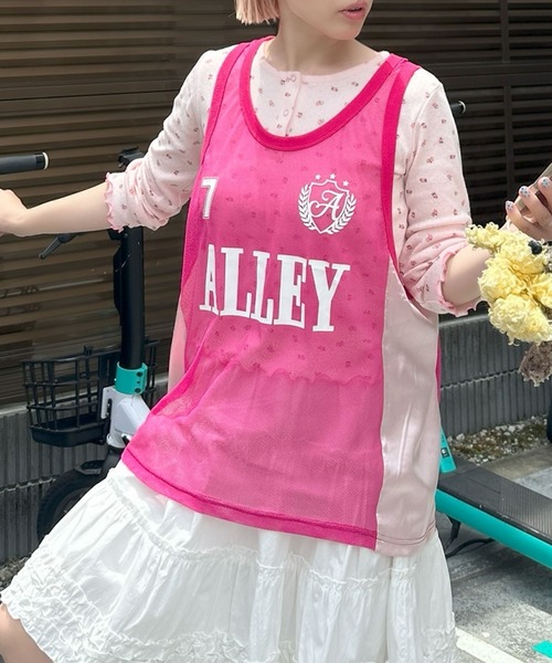 Alley Tokyo(アリートーキョー)の「チームアリーユニフォームBIGタンク(その他トップス・レディース・ピンク/ブルー・FREE)」の1枚目の写真