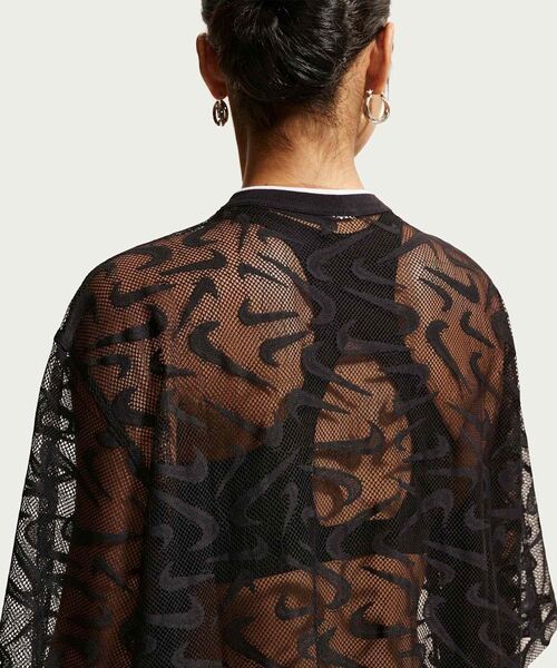 NIKE（ナイキ）の「ナイキ スポーツウェア チル レース ウィメンズ オーバーサイズド ジャージー / Nike Sportswear Chill Lace Women's Oversized Jersey IM8388-010 Black（ジャージ・レディース・ブラック・XL/S/M/L/XS）」の2枚目の写真