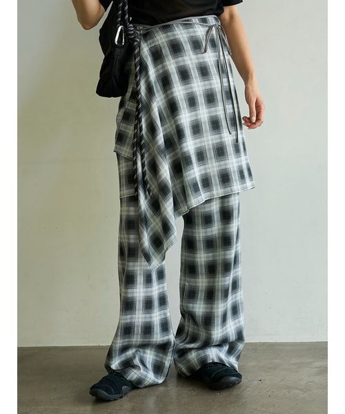 emmi(エミ)の「チェックラップスカート×セミフレアパンツ【セットアップ対応】(その他パンツ・レディース・ブラック/ライトグレー・0/1)」の11枚目の写真