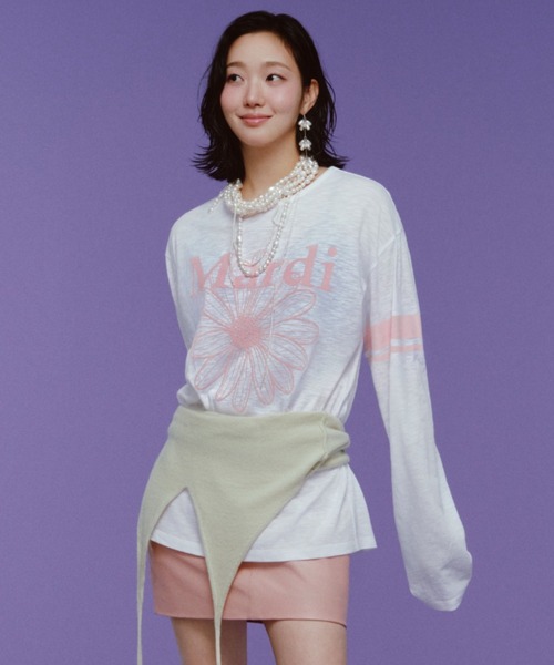 Mardi Mercredi(マルディメクルディ)の「SLUB COTTON TSHIRT LONG SLEEVE FLOWERMARDI / スラブ コットン Tシャツ ロング スリーブ フラワーマルディ(Tシャツ/カットソー・レディース・グレー/クリーム/ホワイト×ピンク/ライトピンク・FREE)」の5枚目の写真