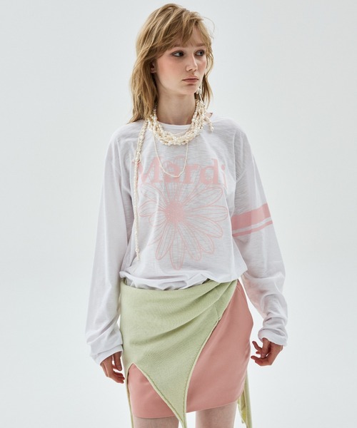 Mardi Mercredi(マルディメクルディ)の「SLUB COTTON TSHIRT LONG SLEEVE FLOWERMARDI / スラブ コットン Tシャツ ロング スリーブ フラワーマルディ(Tシャツ/カットソー・レディース・グレー/クリーム/ホワイト×ピンク/ライトピンク・FREE)」の12枚目の写真