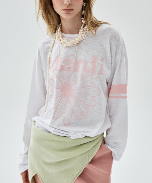 Mardi Mercredi(マルディメクルディ)の「SLUB COTTON TSHIRT LONG SLEEVE FLOWERMARDI / スラブ コットン Tシャツ ロング スリーブ フラワーマルディ(Tシャツ/カットソー・レディース・グレー/クリーム/ホワイト×ピンク/ライトピンク・FREE)」の13枚目の写真
