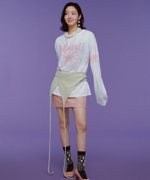 Mardi Mercredi(マルディメクルディ)の「SLUB COTTON TSHIRT LONG SLEEVE FLOWERMARDI / スラブ コットン Tシャツ ロング スリーブ フラワーマルディ(Tシャツ/カットソー・レディース・グレー/クリーム/ホワイト×ピンク/ライトピンク・FREE)」の8枚目の写真