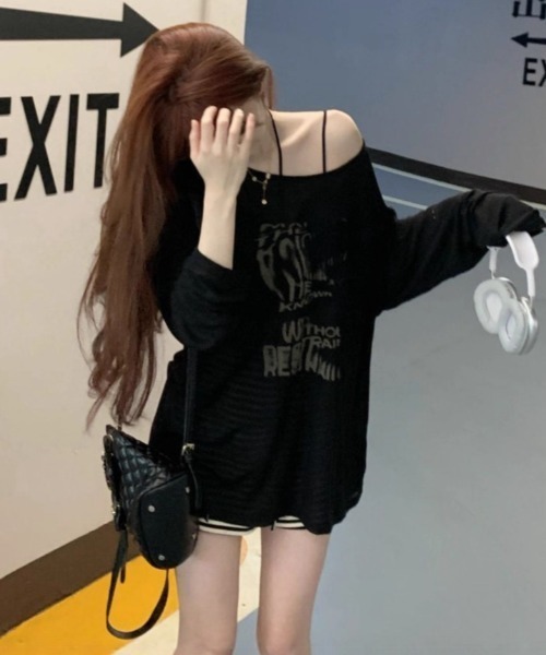 lilful(リルフル)の「【26年秋冬新作】Y2K ぼかしプリント オーバーサイズ シアーロンT(Tシャツ/カットソー・レディース・ホワイト/ブラック/グレー・F)」の20枚目の写真