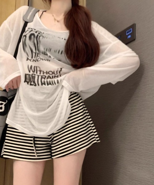 lilful(リルフル)の「【26年秋冬新作】Y2K ぼかしプリント オーバーサイズ シアーロンT(Tシャツ/カットソー・レディース・ホワイト/ブラック/グレー・F)」の15枚目の写真