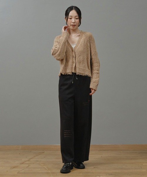 Nunc.(ヌンク)の「裏毛ロゴ刺繍ボンディングパンツ(スウェットパンツ・レディース・杢グレー/ブラック/オフホワイト・FREE)」の17枚目の写真