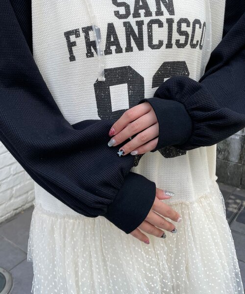 HELLO.SANFRANCISCO(ハローサンフランシスコ)の「【HELLO.SANFRANCISCO/ハローサンフランシスコ】ワッフルロゴチュールフーディチュニック(Tシャツ/カットソー・レディース・ピンク/ホワイト・ONE SIZE)」の16枚目の写真