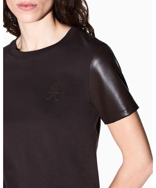 ARMANI EXCHANGE(アルマーニエクスチェンジ)の「【A|X アルマーニ エクスチェンジ】ゴールドロゴ ワンポイント半袖クルーネックTシャツ/REGULAR(Tシャツ/カットソー・レディース・ダークブラウン・LARGE/MEDIUM/SMALL/X-LARGE/X-SMALL)」の4枚目の写真