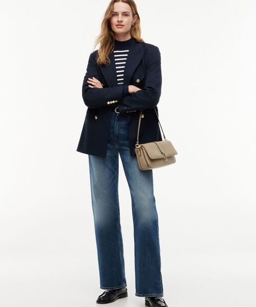 TOMMY HILFIGER（トミーヒルフィガー）の「THモノグラム コンバーチブル クロスボディバッグ（ボディバッグ/ウエストポーチ・レディース・ブラック/グレイッシュベージュ・FREE）」の2枚目の写真