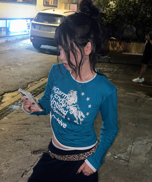 UNTITLED SEOUL(アンタイトル ソウル)の「アーカイブユニコーンレイヤードロングスリーブプルブルー(Tシャツ/カットソー・レディース・その他・LARGE/MEDIUM/SMALL)」の5枚目の写真