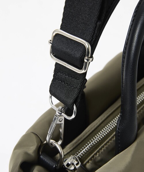 OUTDOOR PRODUCTS(アウトドアプロダクツ)の「【OUTDOOR PRODUCTS / アウトドアプロダクツ】2WAYBonding Tote Bag/ぷっくり(トートバッグ・レディース・カーキ/ブラウン/ブラック・フリー)」の21枚目の写真
