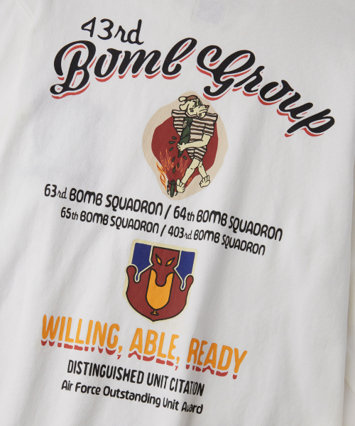 OUTSTANDING(アウトスタンディング)の「MIL SERIES LONG SLEEVE(BOMB GROUP)_OFF WHITE(Tシャツ/カットソー・メンズ・その他・X-LARGE/LARGE/MEDIUM)」の7枚目の写真