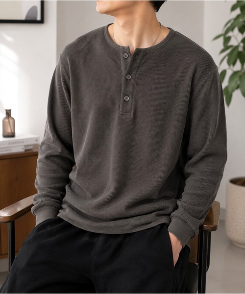 UP START（アップスタート）の「【Bls】 【ZM】【Bling Leads】サーマルワッフル ヘンリーネック長袖TEE(BL)（Tシャツ/カットソー・メンズ・ブラウン/チャコールグレー/ライトブルー/アイボリー・X-LARGE/LARGE/MEDIUM）」の2枚目の写真