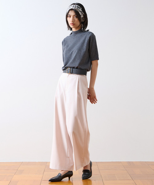Tiara(ティアラ)の「タックテーパードパンツ(その他パンツ・レディース・ブラック/ピンク/ブラウン・2/3)」の5枚目の写真