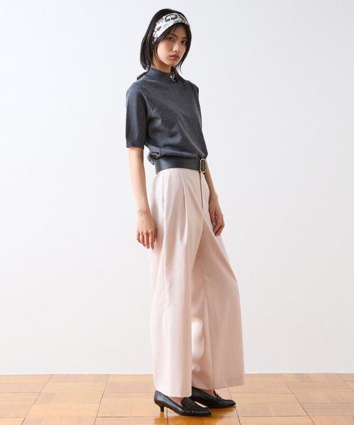 Tiara(ティアラ)の「タックテーパードパンツ(その他パンツ・レディース・ブラック/ピンク/ブラウン・2/3)」の6枚目の写真