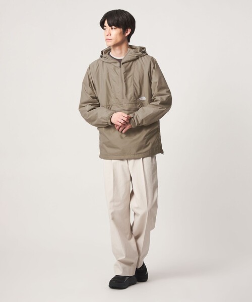 THE NORTH FACE(ザノースフェイス)の「【WEB限定】<THE NORTH FACE>コンパクトアノラック シェルジャケット(ナイロンジャケット・メンズ・ベージュ/ブラック・S/XL/M/L)」の4枚目の写真