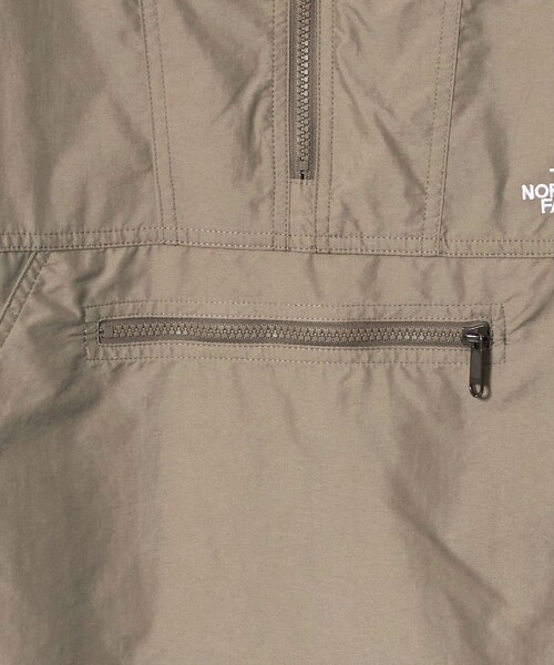 THE NORTH FACE(ザノースフェイス)の「【WEB限定】<THE NORTH FACE>コンパクトアノラック シェルジャケット(ナイロンジャケット・メンズ・ベージュ/ブラック・S/XL/M/L)」の12枚目の写真