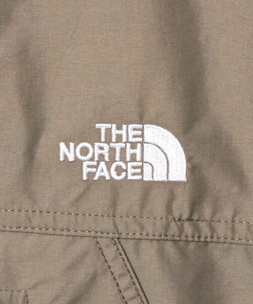 THE NORTH FACE(ザノースフェイス)の「【WEB限定】<THE NORTH FACE>コンパクトアノラック シェルジャケット(ナイロンジャケット・メンズ・ベージュ/ブラック・S/XL/M/L)」の13枚目の写真