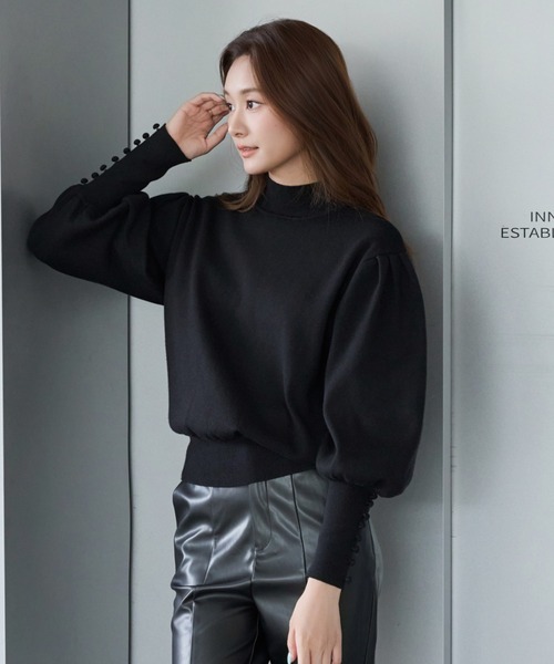 BIRTHDAY BASH(バースデイバッシュ)の「HIGH NECK VOLUME SLEEVE KNIT(ハイネックボリュームスリーブニット)(ニット/セーター・レディース・ブラック/ブルー・FREE)」の11枚目の写真