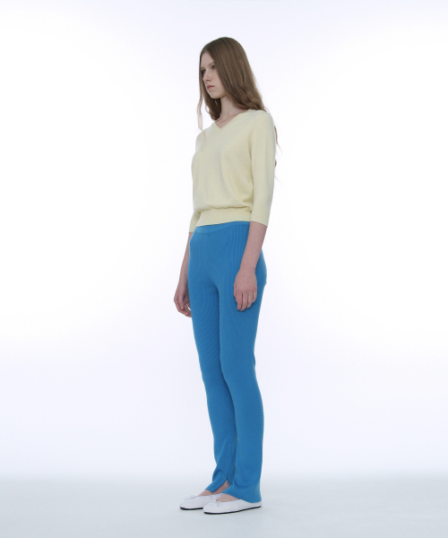PARTIMENTO WOMEN(パルティメントウィメン)の「PWC サイドジップリブレギンスパンツ_ブルー(その他パンツ・レディース・その他・SMALL/MEDIUM/LARGE)」の2枚目の写真