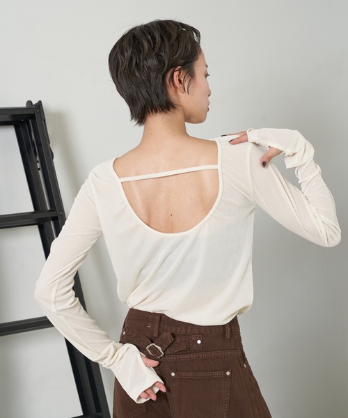OFROOM(オフルーム)の「【2026秋冬新作】Back Open Velour Tee|バックオープンベロアTee(Tシャツ/カットソー・レディース・ネイビー/ブラック/オリーブ/アイボリー・FREE)」の6枚目の写真