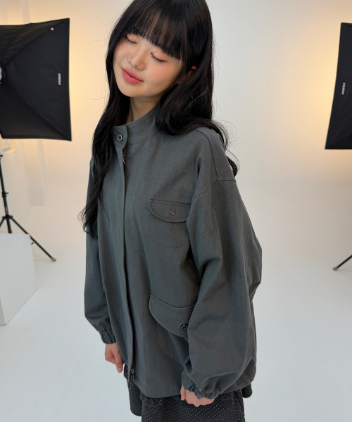 NAAIEEN(ナイエン)の「ラウンドポケットデニムフィールドジャケットグレー(ミリタリージャケット・レディース・その他・FREE)」の3枚目の写真