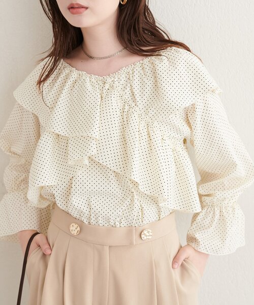 natural couture(ナチュラルクチュール)の「クロスフリルデザインブラウス(シャツ/ブラウス・レディース・ベージュ系その他/オフホワイト/サックスブルー/ホワイト系その他/ブラウン・FREE)」の6枚目の写真