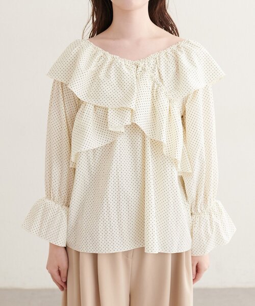 natural couture(ナチュラルクチュール)の「クロスフリルデザインブラウス(シャツ/ブラウス・レディース・ベージュ系その他/オフホワイト/サックスブルー/ホワイト系その他/ブラウン・FREE)」の11枚目の写真