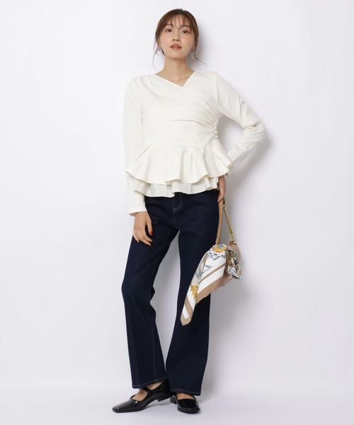 JUSGLITTY(ジャスグリッティー)の「カシュクールペプラムニット(ニット/セーター・レディース・ブラック系その他2/オフホワイト/ボルドー・2)」の21枚目の写真