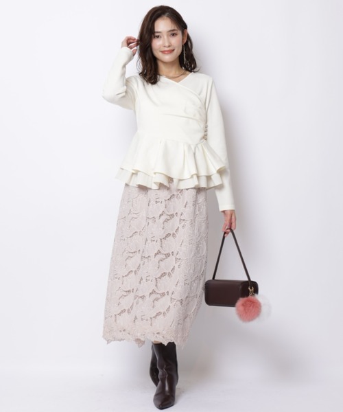 JUSGLITTY(ジャスグリッティー)の「カシュクールペプラムニット(ニット/セーター・レディース・ブラック系その他2/オフホワイト/ボルドー・2)」の5枚目の写真