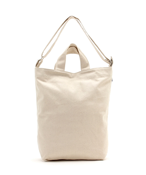 BAGGU（バグー）の「DUCK PACK（BAGGU）（ショルダーバッグ・レディース・ブラック/ホワイト/ブラウン/インディゴブルー/アイボリー・FREE）」の2枚目の写真